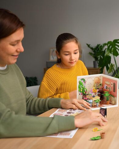 Rolife Super Creator Series, DIY Mini Ice Cream Store Dollhouse House Kit, Bulid Scenary for Action Collectible Figures,Creative Gifts for Women Kid Adults in Saudi Arabia