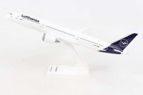 Daron SkyMarks Lufthansa 787-9 1/200 (SKR1096) in Saudi Arabia