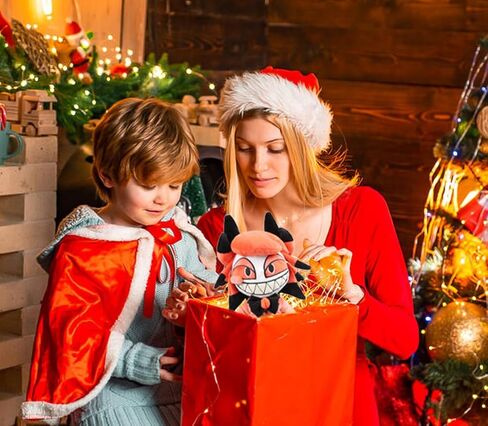 ألعاب فندق هازبين القطيفة، وسادة قطيفة، ألعاب دمى ناعمة، لعبة حيوانات محشوة لعيد الميلاد للأطفال (Alastor) in Kuwait