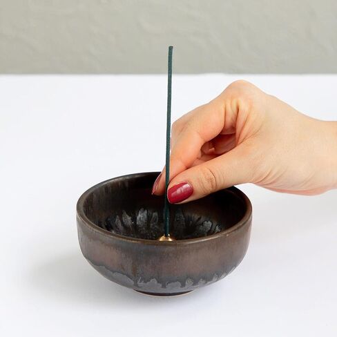 Asayu Japan Low Smoke Premium Sakura Cherry Blossom & Agarwood Incense Sticks Scent (40gr), Japanese Cherry Blossom Incense for Evening Relaxation. Smokeless Incense with Less Irritation, Non-Toxic in Kuwait