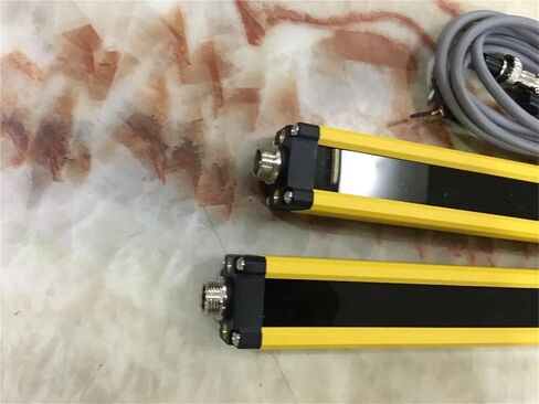 Transistor NPN عادةً مغلق 4 عوارض 20 مم ستارة ضوئية سلامة صريف حماية هيدروليكية لكمة المهنة in Kuwait