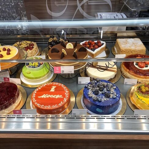Simarro 6 Pack Golden Cake Boards ، 8 بوصات مستديرة ، دوائر كعكة ثقيلة من أجل الزفاف ، أعياد الميلاد ، الحلوى ، الخبز ، تزيين البيتزا والمعارض in Saudi Arabia