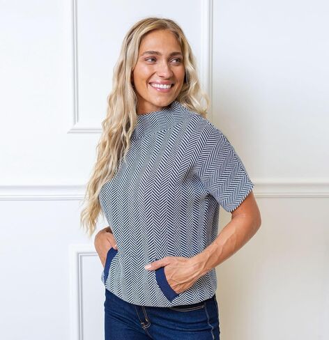 Hope & Henry Women's Short Puff Sleeve Sweater in Saudi Arabia