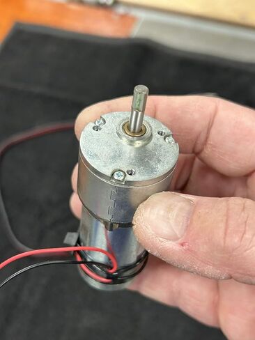 #US Qty 1 Reversible 19.1 Volts DC 3/16" Shaft W/Flat in Kuwait