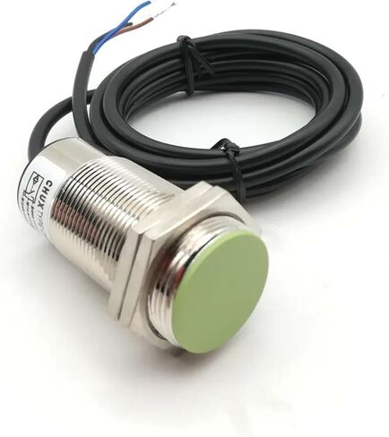 Capacitive Proximity Sensor PNP Cylinder Type M30 24V 10mm Sensing Distance Metal Motion Capacitance Switch(PNP NO) in Saudi Arabia