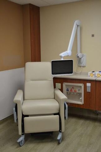 1407 سلسلة مستشفى تلفزيون الأسلحة | Coax + Cat6 + Pillow Speaker (Cream) in Saudi Arabia