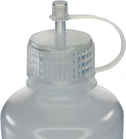 EISCO - LDPE إسقاط زجاجة يورو تصميم 125 مل - توزيع دقة التحكم في انخفاض السوائل - للاستخدام في الفصول الدراسية والتطبيقات الصناعية in Saudi Arabia