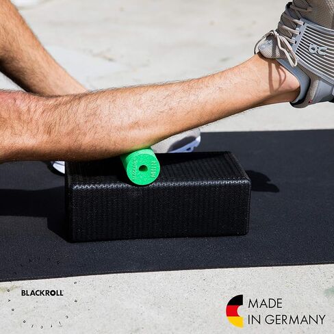 Blackroll - أسطوانة الرغوة الصغيرة ، أداة تدليك للأقدام والأيدي والذراعين ، مثالية لحجم السفر والإفراج العضلي العضلي المستهدف ، للتمرين ، التدليك ، واستعادة العضلات ، 6 "× 2" ، Azure in Kuwait