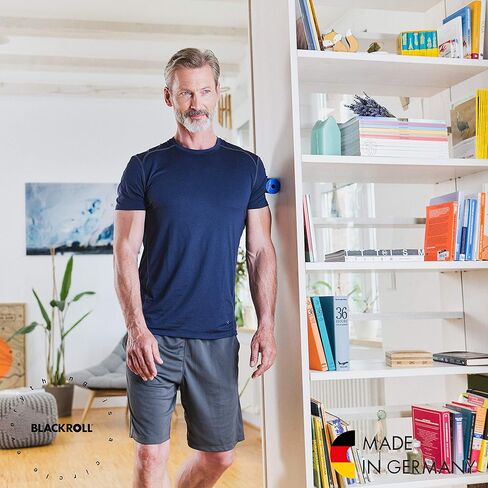 Blackroll - أسطوانة الرغوة الصغيرة ، أداة تدليك للأقدام والأيدي والذراعين ، مثالية لحجم السفر والإفراج العضلي العضلي المستهدف ، للتمرين ، التدليك ، واستعادة العضلات ، 6 "× 2" ، Azure in Kuwait