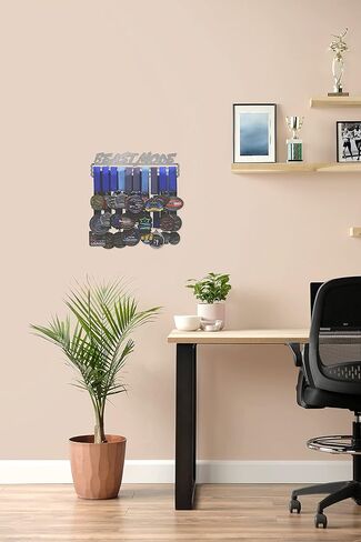 وضع الوحش - المزيد من خيارات الحجم - حامل عرض حامل الميدالية in Kuwait