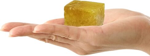 20 جم (0.7 أونصة) بخور الباتشولي الصلب - بخور صلب طبيعي نادر من الهند - مع علبة بلاستيكية in Kuwait