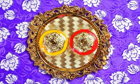 Golden Decorative Designer Roli Chawal/Rice Holder, Kumkum Haldi Holder Rakhi Pooja Thali Indian Festival Diwali Pujan Mandir Tika Roli Plate 1pc in Kuwait