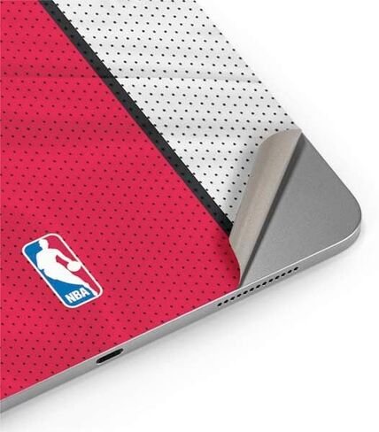 Skinit Skinit Tablet Skin Compatible مع Ipad Air 11in (2024-2025) - NBA Chicago Digi Camo مرخص رسميًا in Kuwait