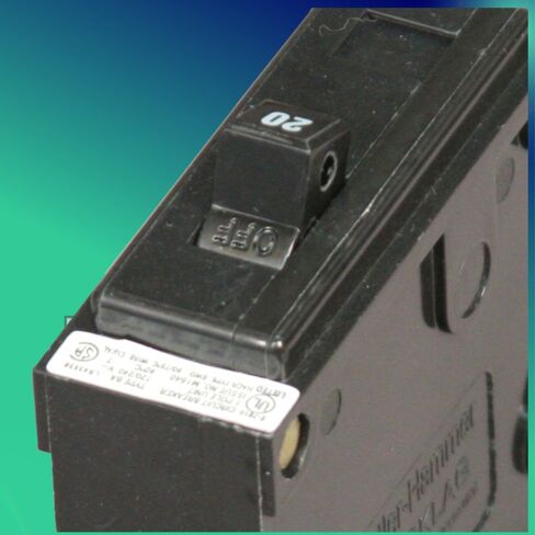 New Cutler-Hammer Eaton BAB1030 Circuit Breaker 1 Pole 30A 120/240V BAB Bolt On in Saudi Arabia