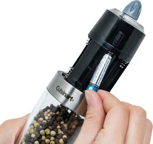 CUISINART CSS-2424 الجاذبية ملح وتوابل الفلفل مع ضوء LED الأزرق ، 2/3 كوب سعة in Kuwait