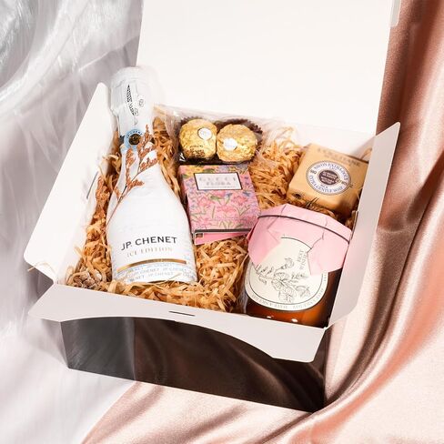 Unicopak 6 Pack 8x8x4 صناديق هدايا بيضاء مع أغطية للهدايا مربع هدايا بيضاء للهدايا للهدايا حفل زفاف عيد ميلاد مربع اقتراح in Kuwait