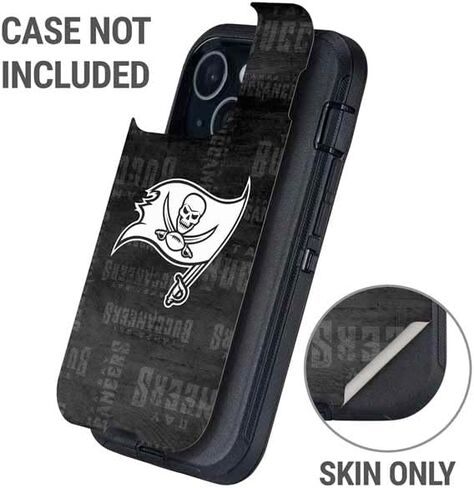 Skinit Skinit Phone Skin متوافق مع Otterbox Defender iPhone 15 - NFL Tampa Bay Buccaneers بالأبيض والرخص in Saudi Arabia