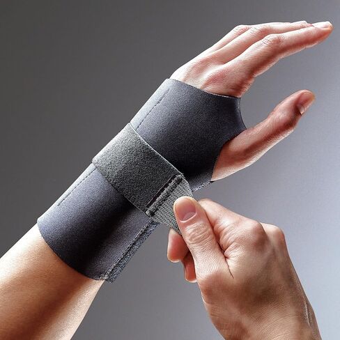 FUTURO Compression Stabilizing Wrist Brace, Left Hand, S/M in Saudi Arabia