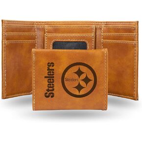 NFL Pittsburgh Steelers Men's Trifold Brown Wallet- شعار فريق NFL الممتاز للليزر على Levegan/Faux- التصميم البسيط يشمل نافذة الهوية وحامل بطاقة الائتمان- هدية الرجال المثالية للرجال in Kuwait