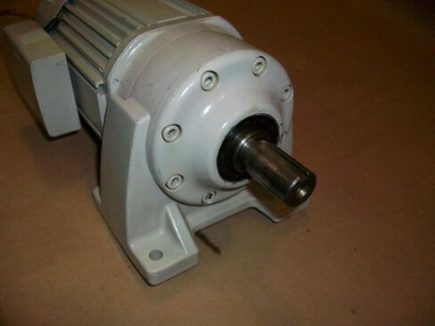 #US CNHM02-5087-51 50:1 200-220V 7/8" Shaft in Kuwait