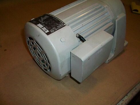 #US CNHM02-5087-51 50:1 200-220V 7/8" Shaft in Kuwait