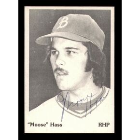 Moose Haas Autographed 1975 TCMA Rookie Card Burlington Bees SKU #231580 - Baseball Slabbed Autographed Rookie Cards in Saudi Arabia
