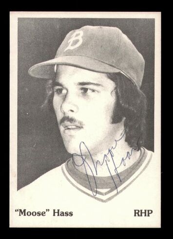 Moose Haas Autographed 1975 TCMA Rookie Card Burlington Bees SKU #231581 - Baseball Slabbed Autographed Rookie Cards in Saudi Arabia