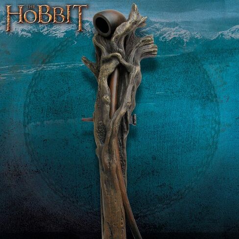 يجب أن يكون لدى الموظفين الرماديون من أدوات Catlery Catlery Lord of the Rings Glandalf مع Pipe Movie Prop Replica ، Polyresin Construction - لهواة الجمع - 69 "بشكل عام in Saudi Arabia