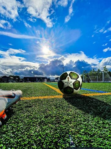 2026 كرة كرة القدم على طراز كأس العالم 5 - كرة تدريب ومباراة لجميع الأسطح - جلود بو دائمة ، بيتيل المثانة - الشباب والكبار كرة القدم in Saudi Arabia