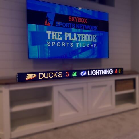 Skybox Fancave - The Playbook LED Sports Ticker | الأسهم والتشفير الإضافات | لكهوف الرجل والمكاتب والشركات in Kuwait