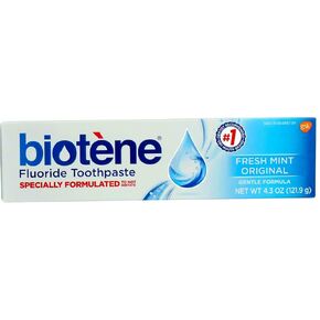 biotène Gentle Formula Fluoride Toothpaste, Fresh Mint 4.3 oz ( Pack of 3), (PPAX1366750)