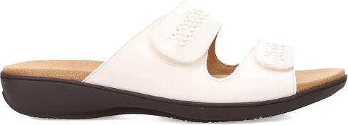 Trotters Women's, Rhianna Sandal in Saudi Arabia