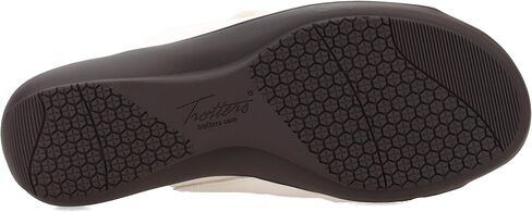 Trotters Women's, Rhianna Sandal in Saudi Arabia