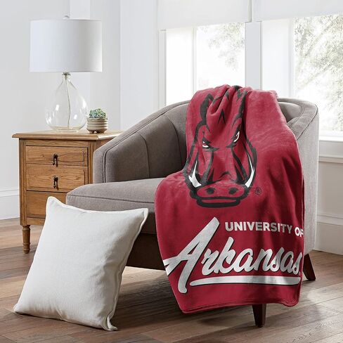 شمال غرب NCAA Arkansas Razorbacks للجنسين راشيل رمي رمي ، 50 "× 60" ، توقيع in Saudi Arabia
