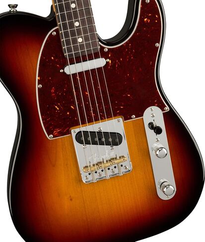 Fender American Professional II Stratocaster - حزمة بيضاء أولمبية مع حالة وحزام ، كابلات ، مجموعة تنظيف الجيتار in Saudi Arabia