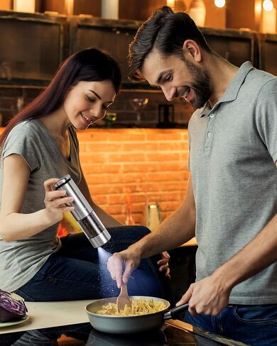 GiveBest Electric Salt and Pepper Grinder Set – Rechargeable Stainless Steel Mills, 100 ml Automatic Shakers Set with 6-Level Adjustable Coarseness and Light, Upgraded Larger Capacity in Kuwait