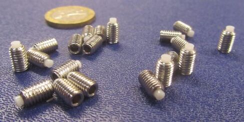 18-8 Stainless Steel Nylon Tip Set Screw 10-32 x .312" Thread Length 20 pcs in Saudi Arabia
