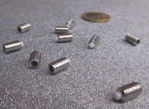 18-8 Stainless Steel Nylon Tip Set Screw 10-32 x .312" Thread Length 20 pcs in Saudi Arabia