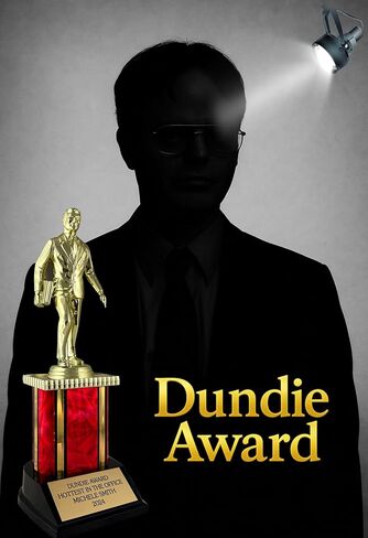كأس جائزة Dundie للمكتب - طوله 10 بوصات مع نقش شخصي - كأس قابل للتخصيص مع نص محفور - هدايا المكتب لزملاء العمل - أفضل مدرب في العالم - جوائز Dundee Trophy مضحكة in Saudi Arabia