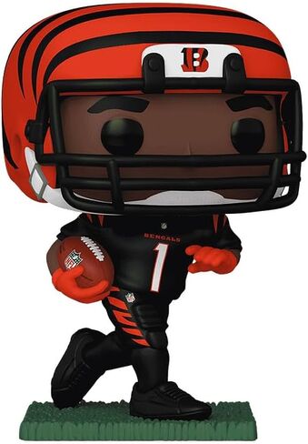 Football - Ja'Marr Chase Bengals Collectibles Vinyl Figure Bundle with Compatible Funko Pop Box Protector in Saudi Arabia