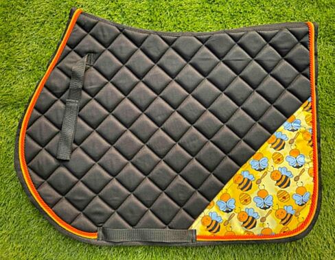 Honey Bee English Saddle Pad Set Numnah Horse Ear Bonnet Saddle Cloth Saddle Blanket Horse Riding Wears in Saudi Arabia