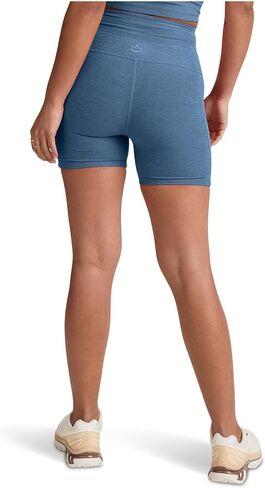 ما وراء Yoga Women's Spacedye Go Pocket 5 "قصيرة in Kuwait