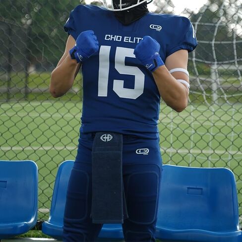 شارات كرة القدم - العصابات ذات الرأسين لكرة القدم ، والأشرطة العالية الأداء مع مواد فائقة النعومة لتفكيك العرق والبقاء جافًا ومريحًا - تشمل نطاقيان العضلة ذات الرأسين in Kuwait