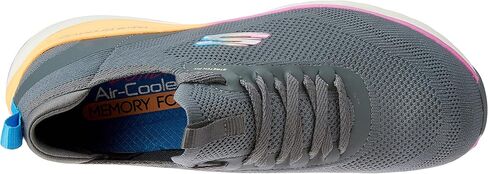 Skechers Womens Ultra Groove - Oh So Light Sneaker in Saudi Arabia