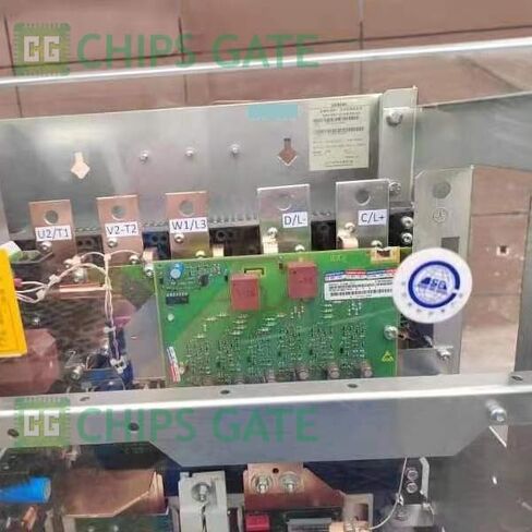 مصنع جديد مختوم 6SE7033-7EG60 in Kuwait