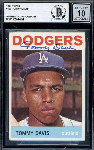 تومي ديفيس جوهر Mint 10 Beckett Bas وقعت 1964 Topps Autograph - بطاقات كرة القدم الموقعة من اتحاد كرة القدم الأميركي in Saudi Arabia