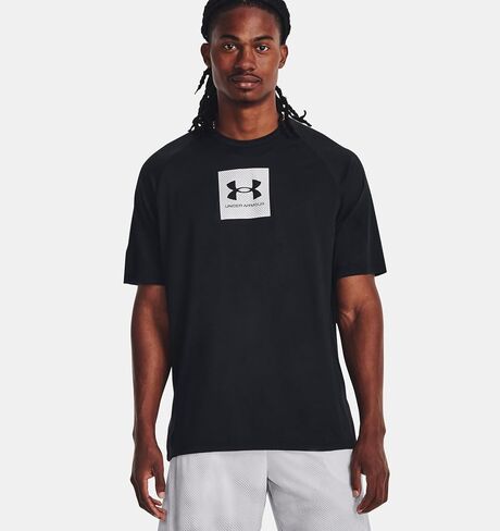 أكمام قصيرة بأكمام قصيرة وطباعة تقنية للرجال من Under Armour in Saudi Arabia
