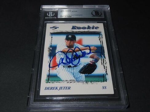 وقع Derek Jeter 1996 SCORE CARKIE CARD RC #240 Auto Yankees Beckett BAS COA - Baseball Slabbed Cards Rokie in Saudi Arabia