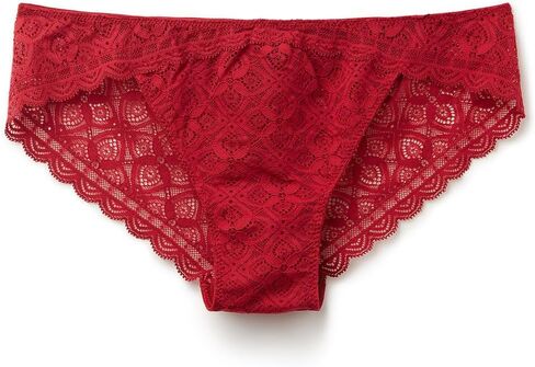 Woman's Lace Hipster Panties in Saudi Arabia