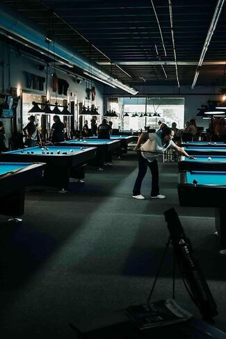 Billiard Cue Case Stand in Saudi Arabia